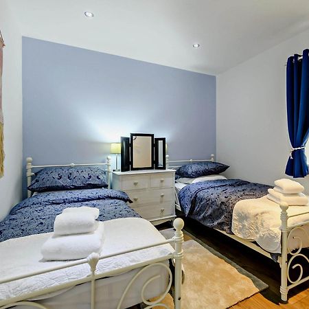 2 Bed In Poole 92578ヴィラ エクステリア 写真